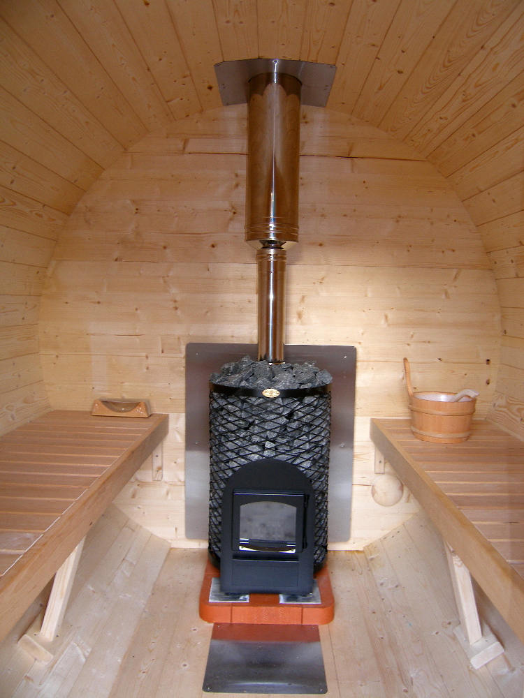 Ferienhaus in Schweden mit Saunafass direkt am Meer